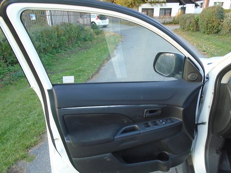 Mitsubishi ASX (2016) 1.6 i, ČR, 1.majitel. ** - fotka 7 z 14