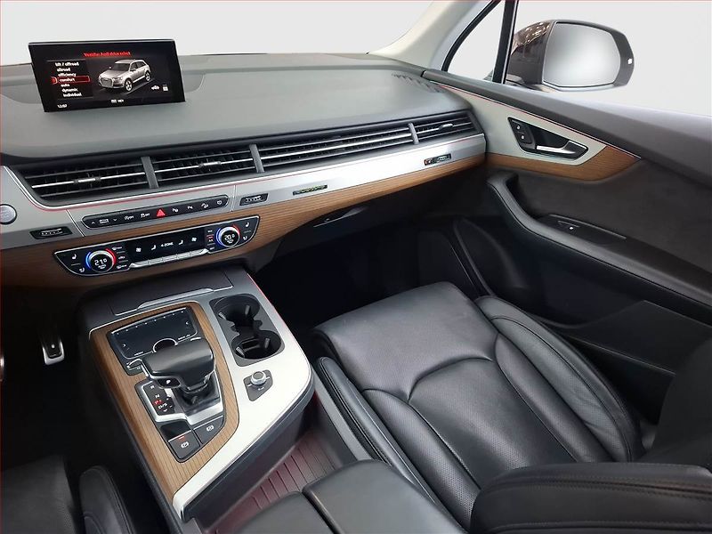 Audi Q7 (2018) 3.0 TDI - fotka 8 z 25
