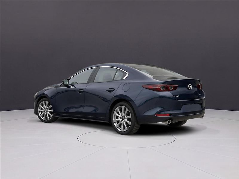 Mazda 3 (2026) 2,5 L G 140PS SDN 6MT FWD CENT - fotka 3 z 9