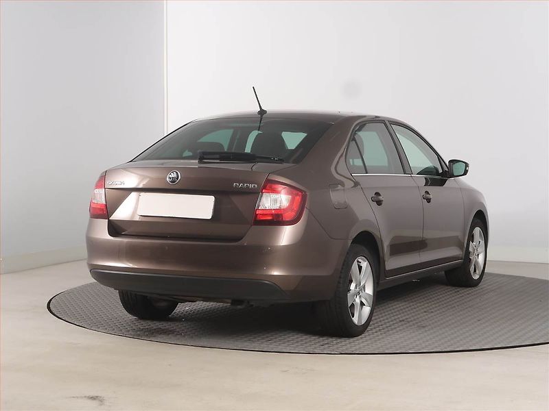 Škoda Rapid (2019) Style 1.0 TSI, Bi-Xenony - fotka 5 z 16