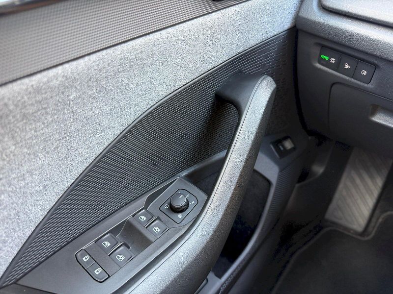 Škoda Octavia (2025) 1.5 TSI 110kW DSG Top Selectio - fotka 10 z 35