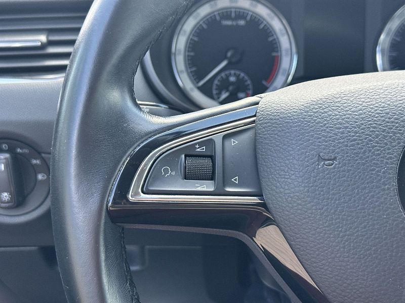 Škoda Octavia (2018) 1.6 TDI Style - fotka 15 z 31