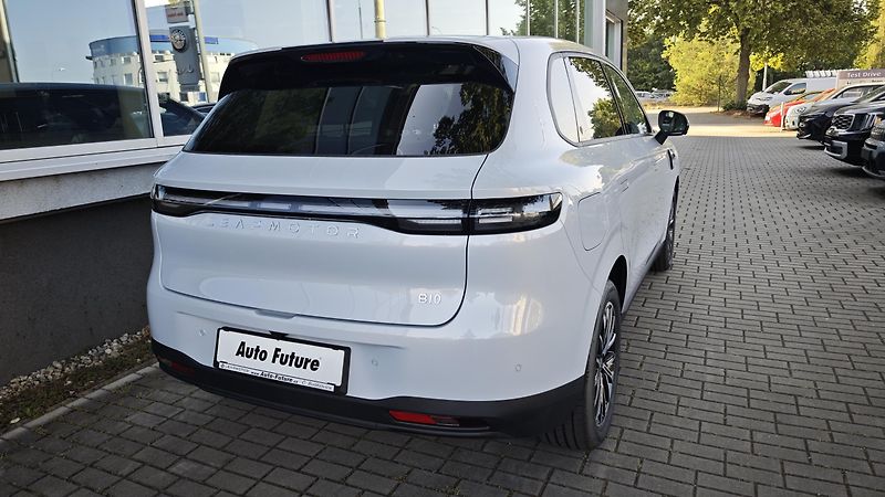 Leapmotor B10 (2026)  Design 1,5 EV hybrid  - fotka 9 z 39