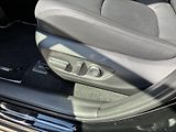 Toyota RAV4 2.5 HSD e-CVT AWD Exe. Sky. JB - náhled 13