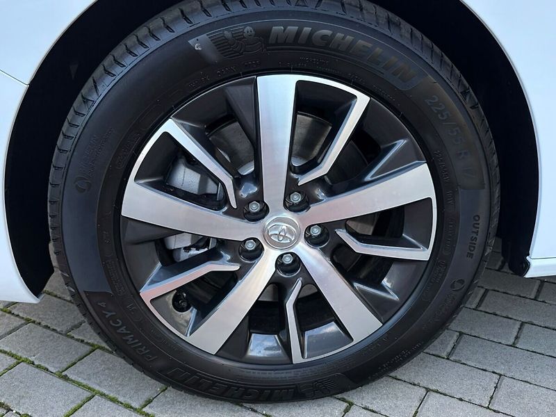 Toyota ProAce Verso L1 2.2L Family Executive - fotka 17 z 17