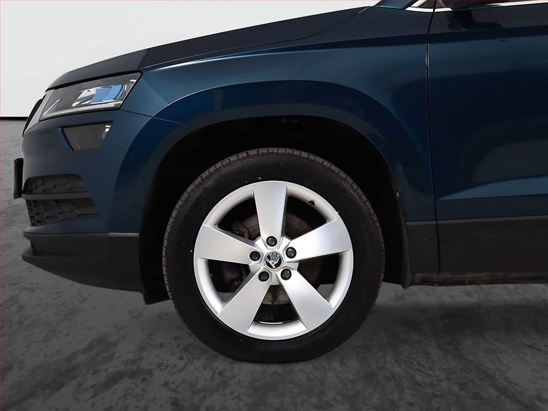 Škoda Karoq (2021) 2.0 TDI, Automat, ČR,1.maj - fotka 13 z 21