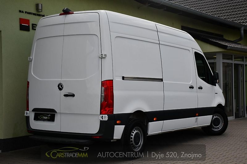 Mercedes-Benz eSprinter 312 1M 92,9%SoH Zadáno - fotka 5 z 35