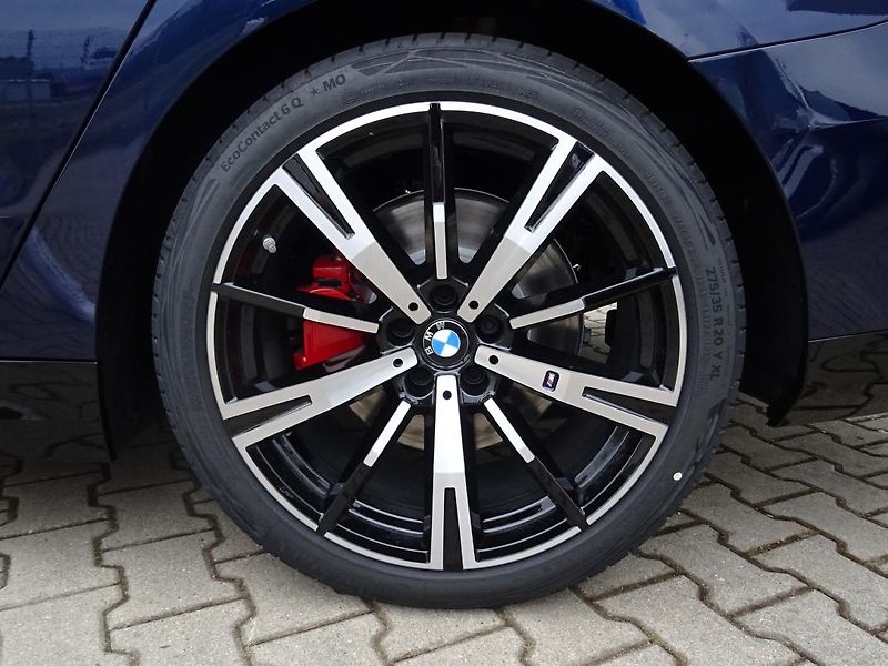 BMW Řada 5 540d xDrive Touring - fotka 6 z 6