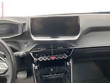 Peugeot 2008 (2021) 1.2 PT, 1.maj,ČR, Allure, AT - náhled 12