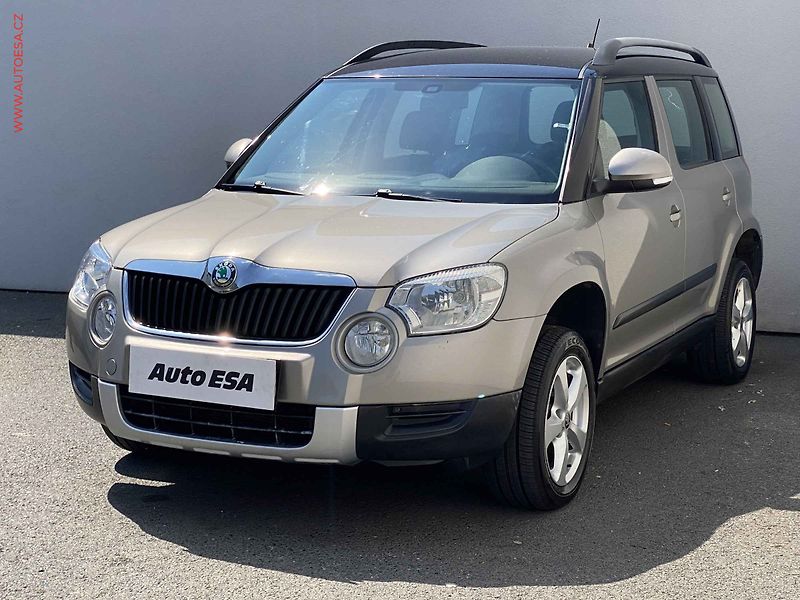 Škoda Yeti (2012) 2.0TDI, Ambition, AC - fotka 3 z 14