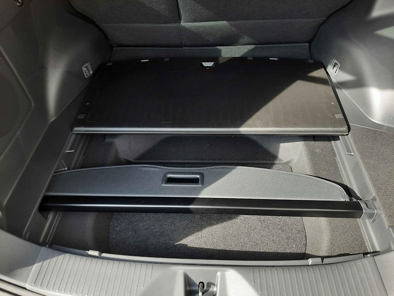 Subaru E-Outback (2026) Executive 75 kWh AWD 280 kW - fotka 33 z 52