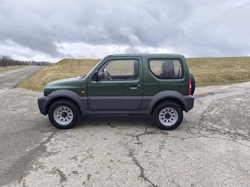 Suzuki Jimny (2011) 1.3 4x4 DOLOŽENÉ KM,SERVISNÍ K - fotka 4 z 29