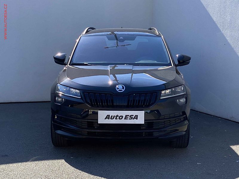 Škoda Karoq (2020) 1.5 TSi, ČR, SportLine, DSG - fotka 2 z 20