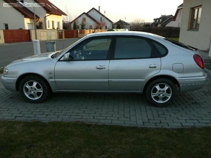 ZKUŠENOSTI UŽIVATELE: Toyota Corolla 2,0 D-4D