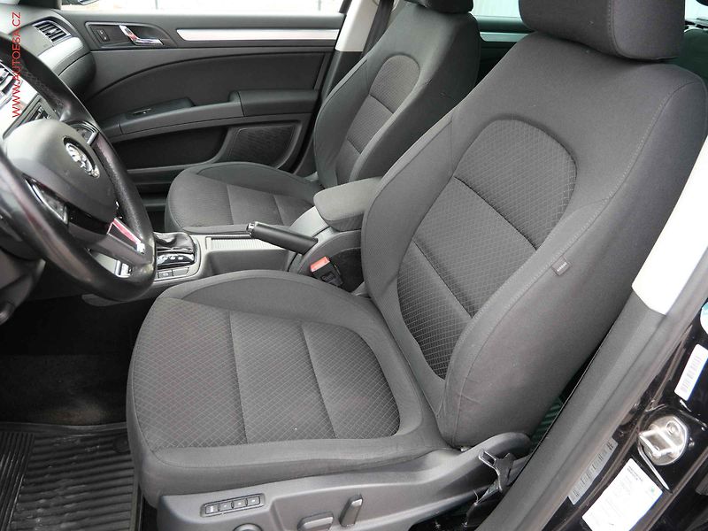 Škoda Superb (2014) 2.0 TDi, DSG, navi, xenon - fotka 9 z 21