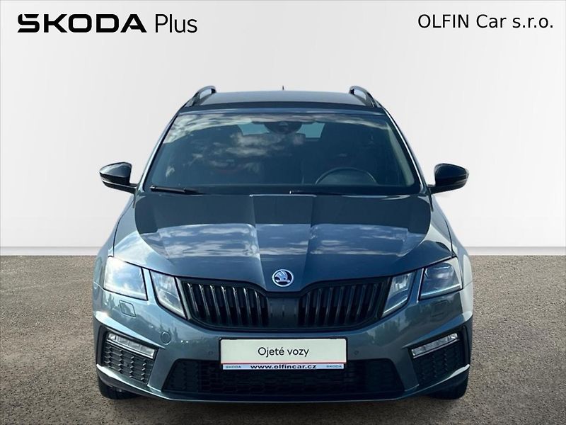 Škoda Octavia 2,0 TDi 135kW  III. FL RS - fotka 4 z 31