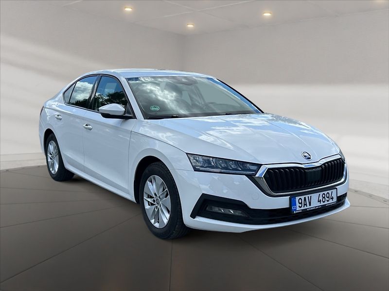 Škoda Octavia 2,0 TDI 110 Ambition DSG 5d - fotka 1 z 11