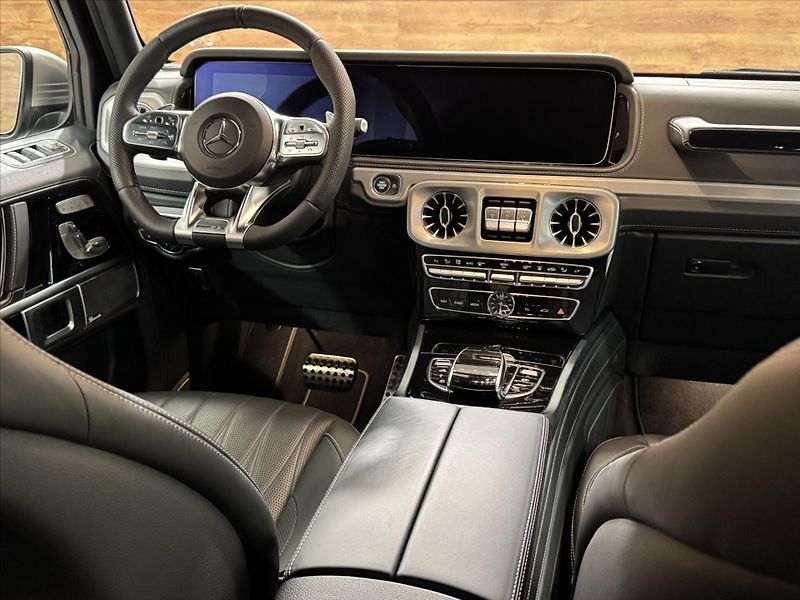 Mercedes-Benz Třídy G 63 AMG NEZÁVISLÉ TOPENÍ - fotka 21 z 28