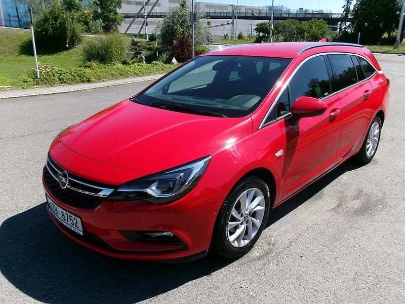 Opel Astra (2017) 1.4 T AUTOMAT  ÚPRAVA ZTP - fotka 1 z 18