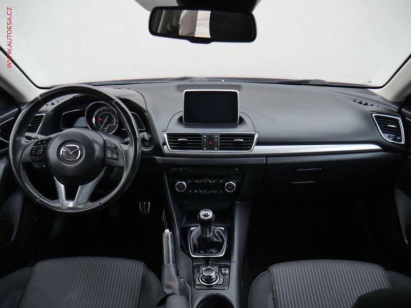 Mazda 3 (2014) 2.0 i, Sport, navi, xenon - fotka 8 z 22