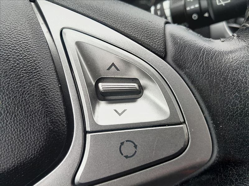 Hyundai ix20 1,4i16V 66 kW - fotka 37 z 48