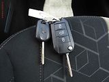 Peugeot 2008 (2016) 1.2 PT, ČR, AC, tempo, park - náhled 18