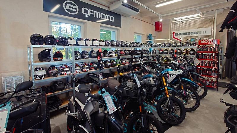 CFMOTO 450 MT-RX (2026) 450MT-RX GREY - fotka 23 z 25