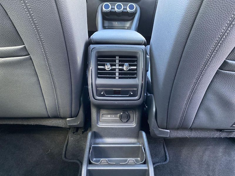 Škoda Kodiaq (2024) 2.0 TDI 4x4 DSG Excl. Selectio - fotka 31 z 40