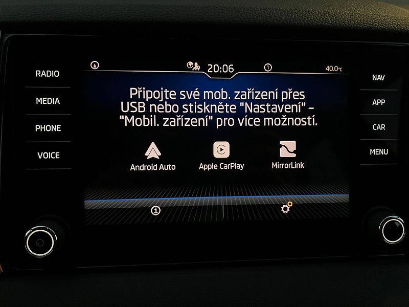 Škoda Karoq (2021) 2.0 TDI-STYLE-P.KAMERA - fotka 42 z 50