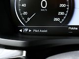 Volvo V60 CrossCountry D4 AWD // 4x4 - náhled 28