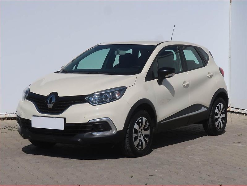 Renault Captur (2018) 0.9 TCe, Tempomat - fotka 2 z 15