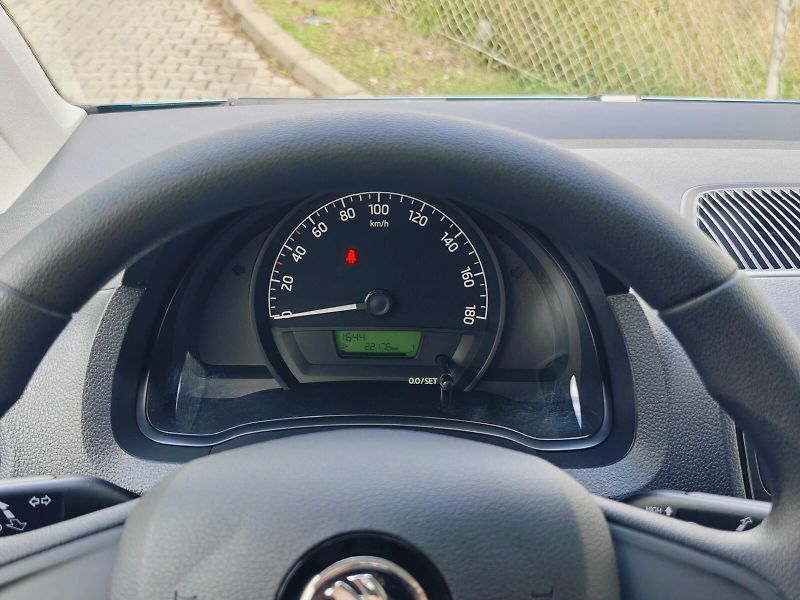 Škoda Citigo (2017) 1,0 MPI 44 kW, Active - fotka 20 z 29