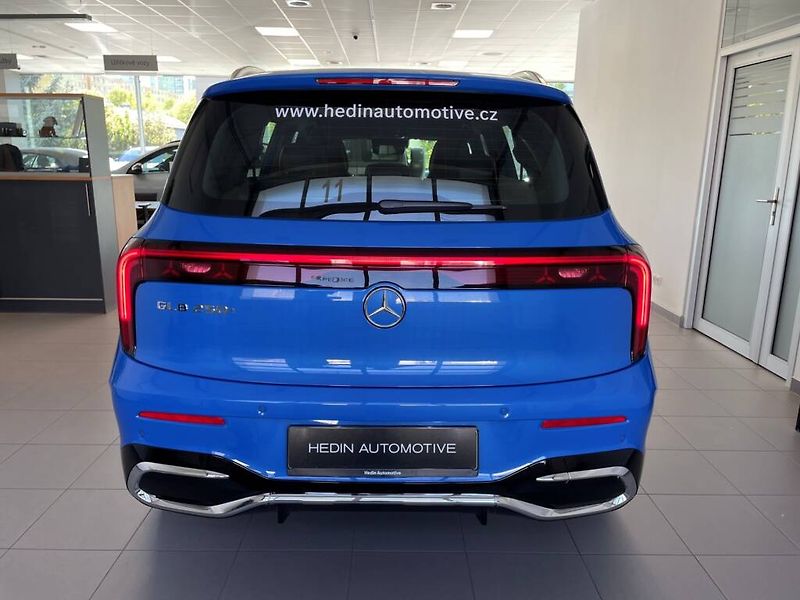 Mercedes-Benz GLB (2026) 250+ s technologií EQ - fotka 4 z 6