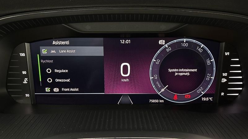 Škoda Octavia 2.0 TDI Ambition Combi - fotka 10 z 24