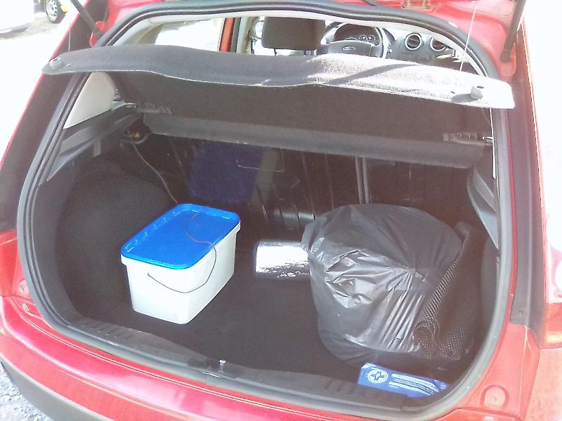 Ford Fiesta (2006) 1.3i , jede super - fotka 24 z 28