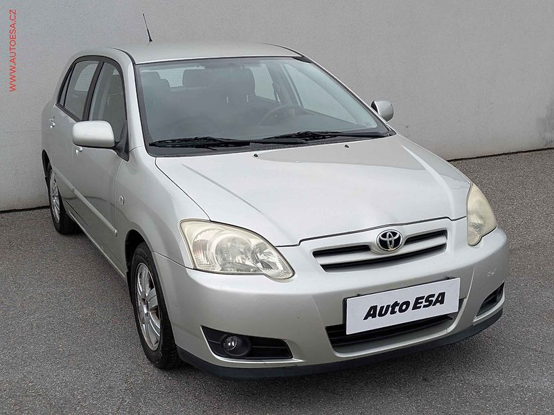 Toyota Corolla (2005) 1.4i - fotografie inzerátu