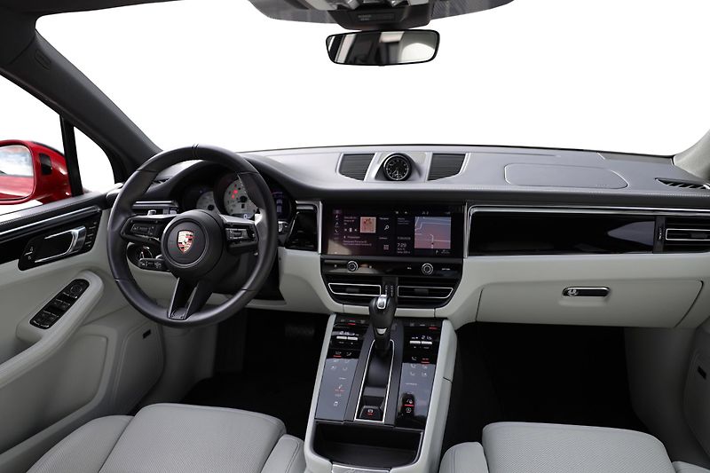 Porsche Macan (2023) - fotka 14 z 25