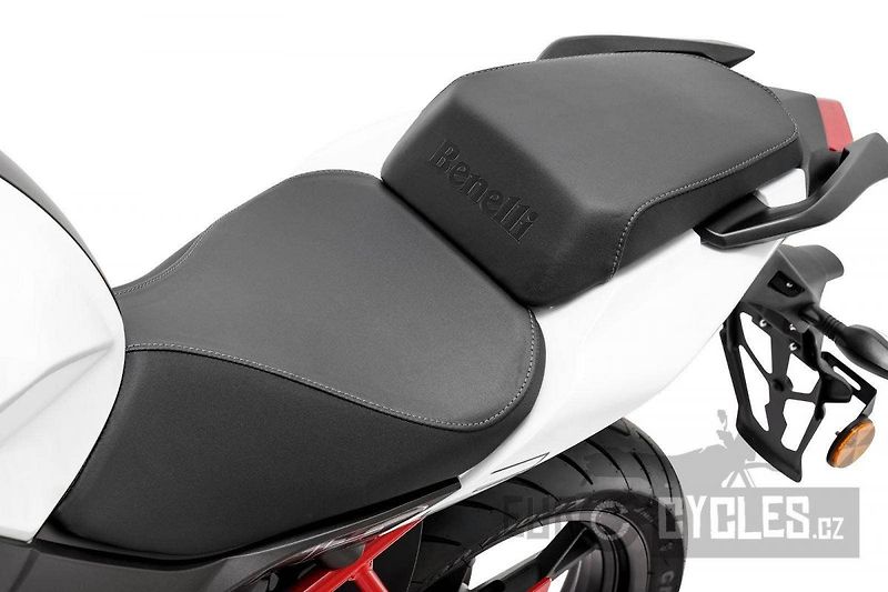 Benelli BN 125 (2026) - fotka 16 z 17