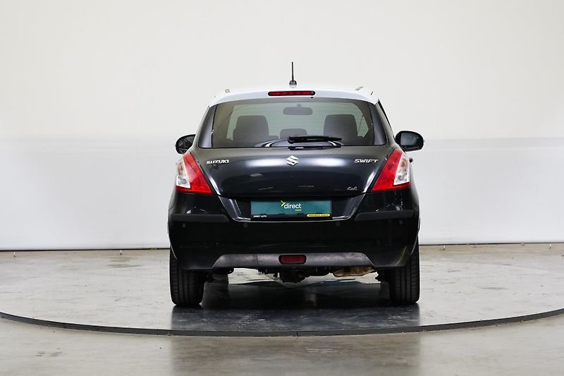 Suzuki Swift - fotka 6 z 27