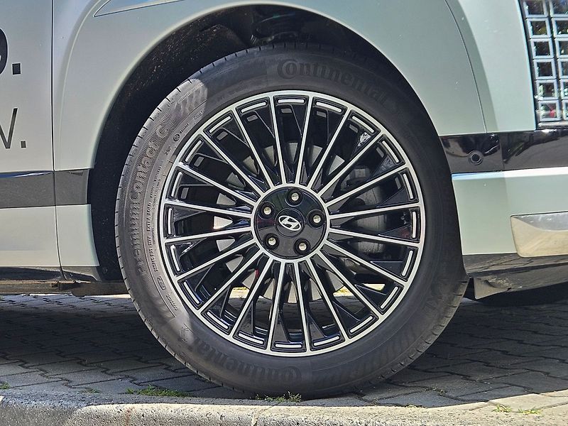 Hyundai Ostatní 110.3 kWh 314kW, 4x4, 1.maj. - fotka 9 z 62