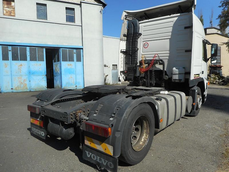 Volvo (2005) FM 12/420 manual - fotka 11 z 15