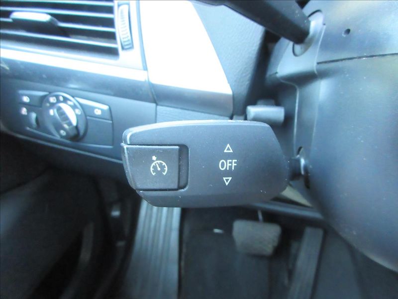 BMW X6 3,0 xDrive35D, 210Kw, Nové v Č - fotka 23 z 28