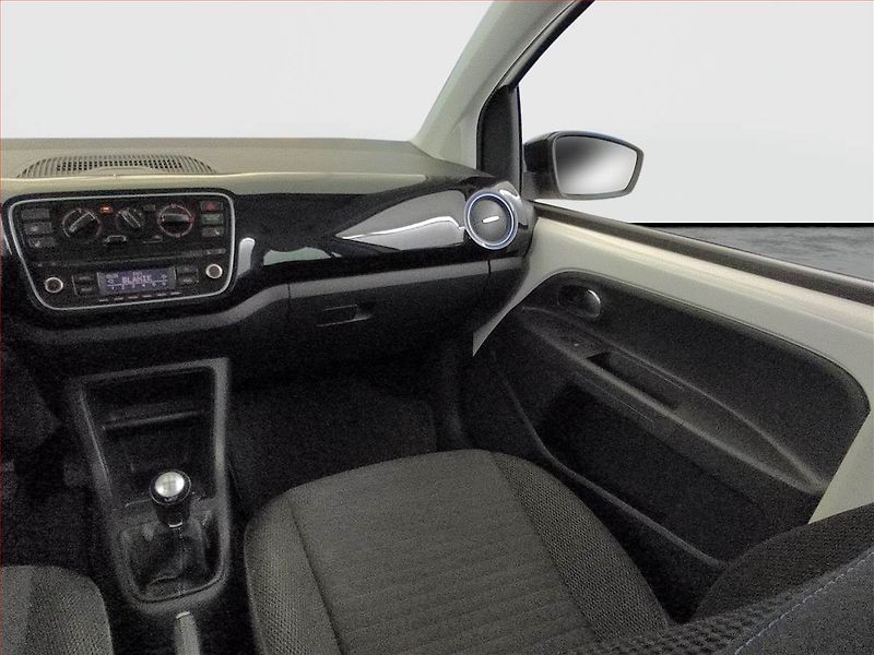 Volkswagen up! (2014) 1.0 MPI, Serv.kniha - fotka 8 z 14