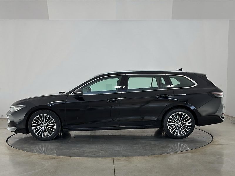 Volkswagen Passat (2025) Kombi - fotka 3 z 30