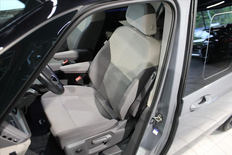 Volkswagen Multivan TDi DSG Edition ACC/NezTop/Har - fotka 9 z 32