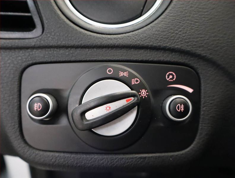 Ford S-MAX (2012) 2.0 TDCi, 7 míst, Tempomat - fotka 22 z 22