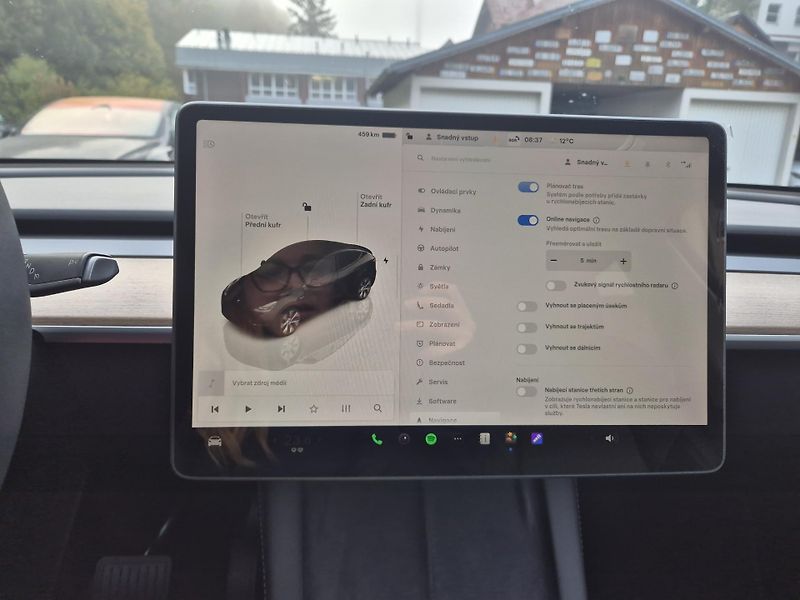 Tesla Model Y LONG RANGE DUAL MOTOR TZ 93,6% - fotka 29 z 48