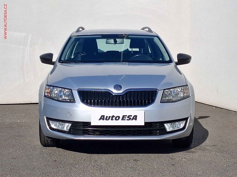 Škoda Octavia (2014) 1.2 TSi, Active, +kola - fotka 2 z 17