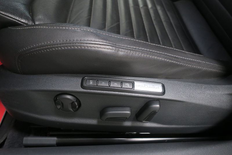 Volkswagen Passat Variant (2017) 2.0 TDI 176kW 4M. DSG Alltrack - fotka 11 z 50