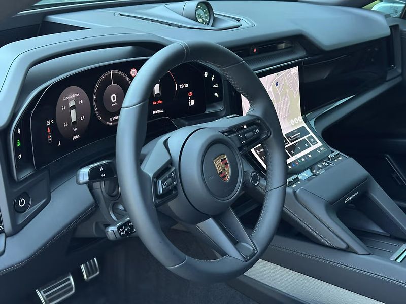 Porsche Cayenne Electric Burmester HD-Matrix H - fotka 13 z 18